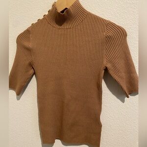 Marciano Ribbed Short-Sleeve Mock Neck Sweater - Camel